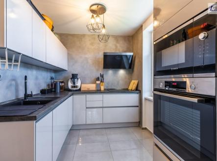 Pronájem bytu, 2+kk, 54 m²