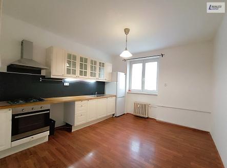 Pronájem bytu, 3+1, 76 m²