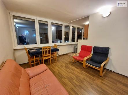 Pronájem bytu, 3+kk, 56 m²