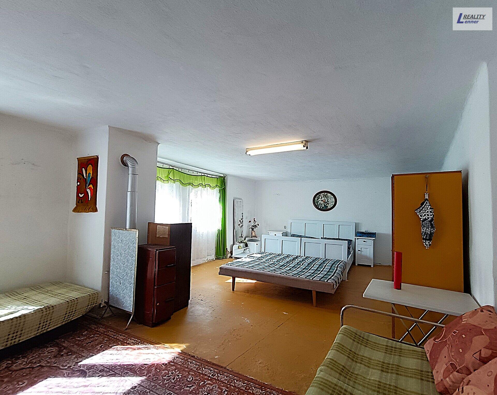 Dům 2+1 165 m2, pozemek 374 m2