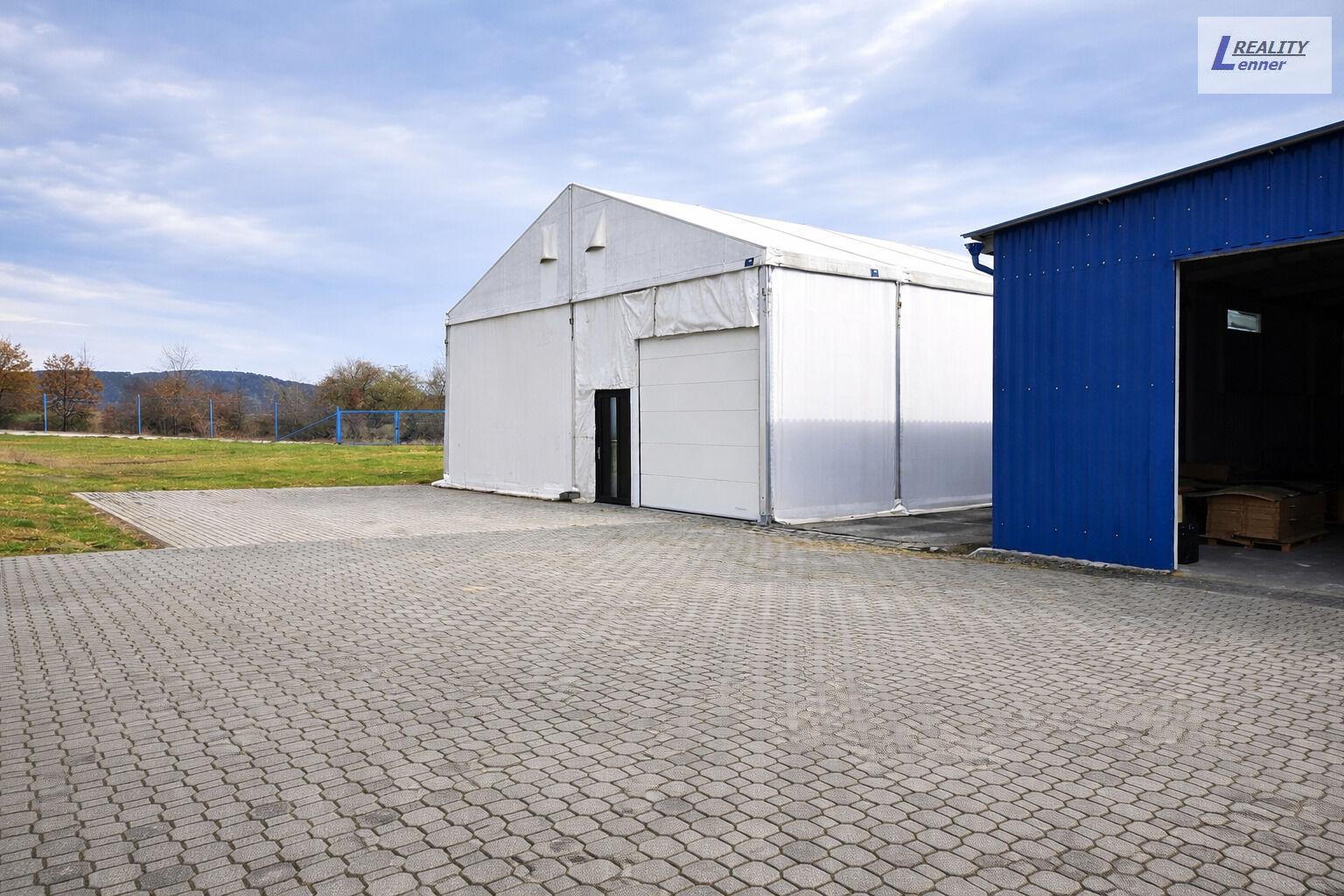 Pronájem skladovací haly s pozemkem