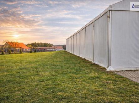 Pronájem skladovací prostor