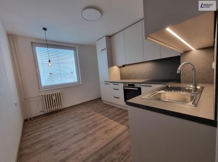 Pronájem bytu, 1+1, 35 m²