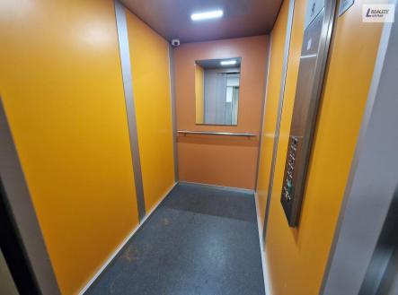 Prodej bytu, 2+1, 79 m²