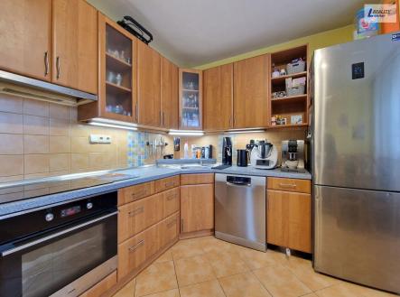Prodej bytu, 2+1, 79 m²
