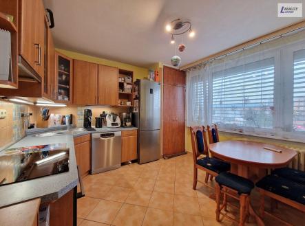 Prodej bytu, 2+1, 79 m²