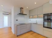 Pronájem bytu, 4+kk, 136 m²