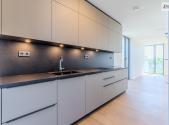 Pronájem bytu, 2+kk, 75 m²