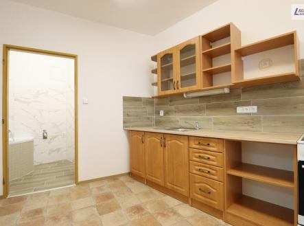 Pronájem bytu, 2+1, 65 m²