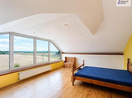 Pronájem domu/vily, 300 m²