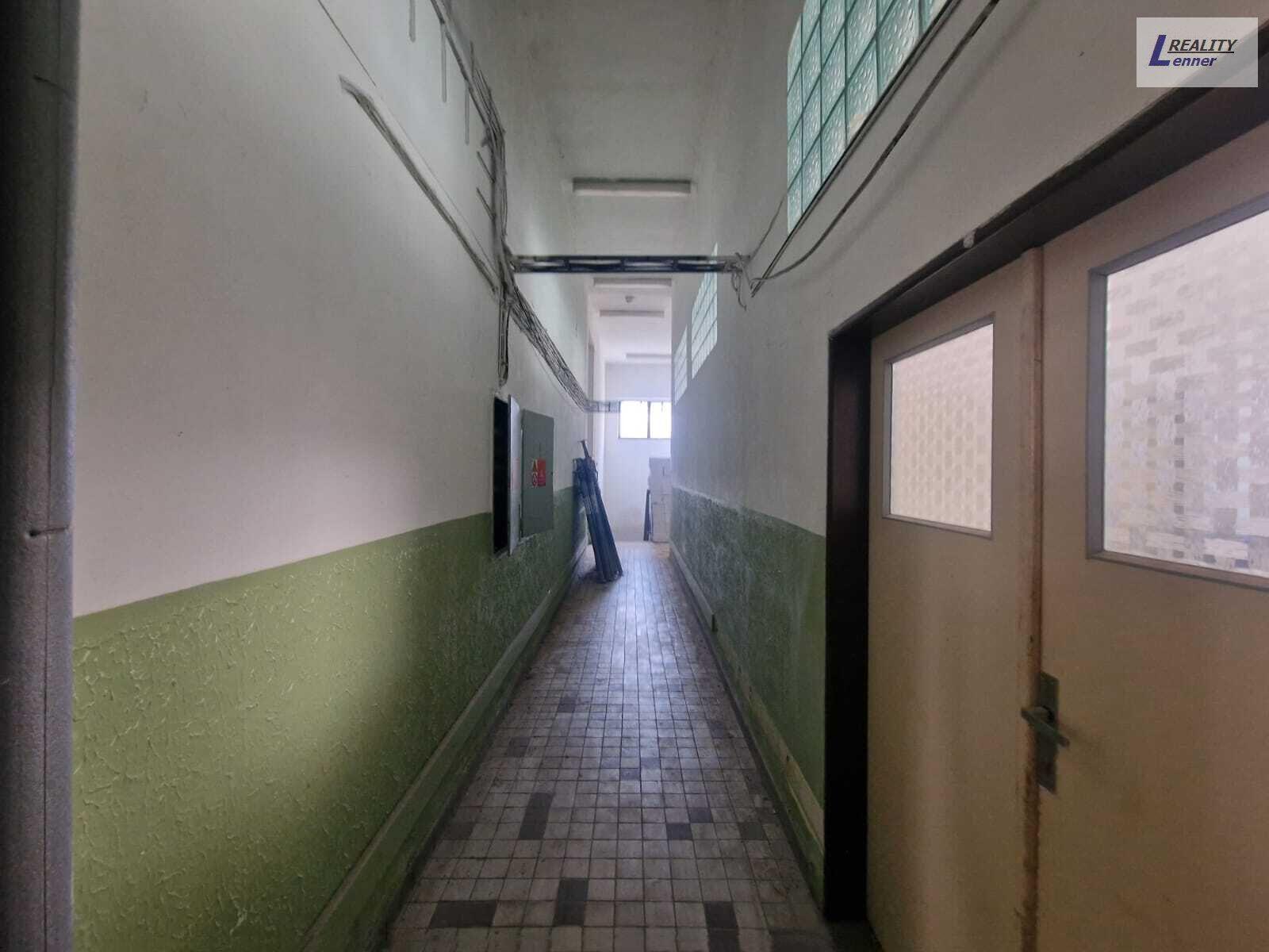 Komerční prostor s variabilním využitím – výroba, showroom i gastro provoz