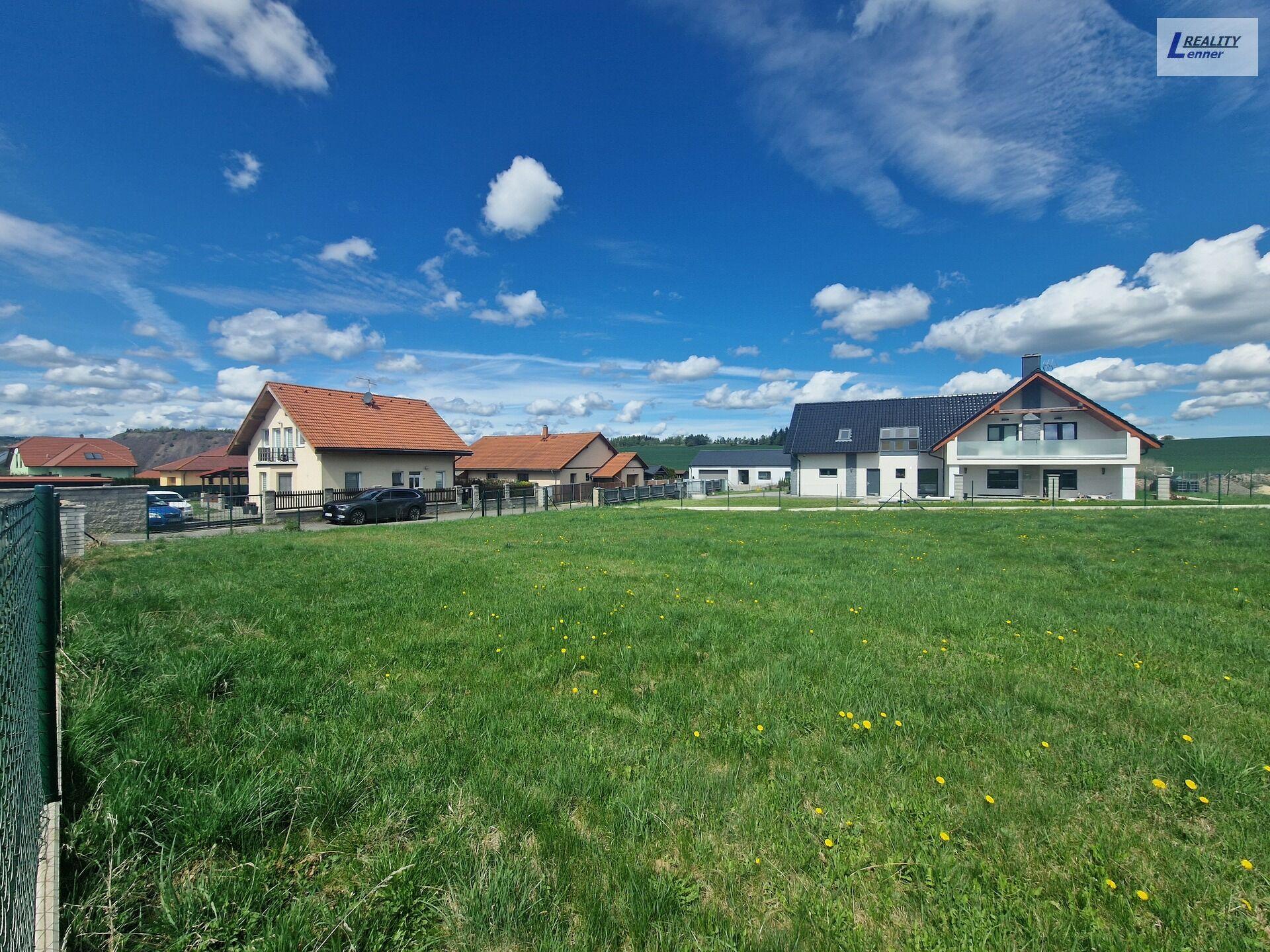 Stavební pozemek 1.009 m2, Konětopy, část obce Milín