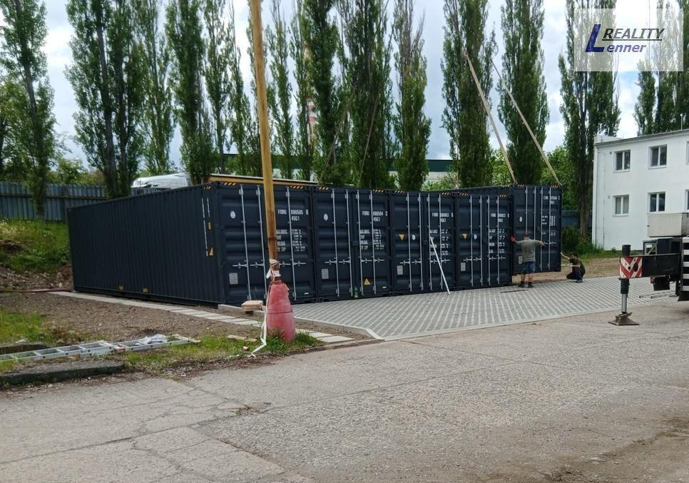 Komerční objekt - kontejner 30 m2, v průmyslovém areálu, ulice Obecnická