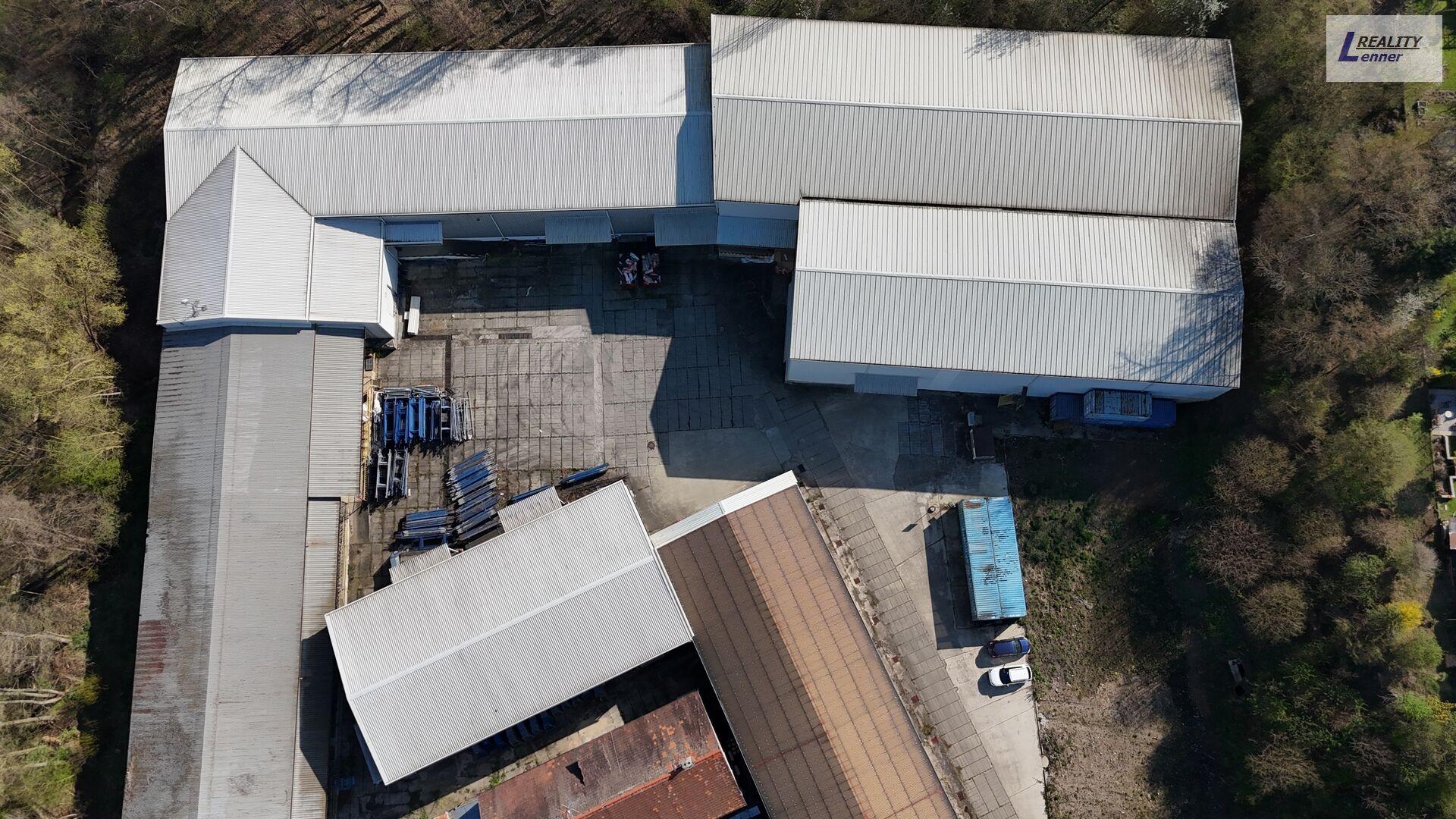 Pronájem skladového prostoru 1279 m2, Popovice u Králova Dvora