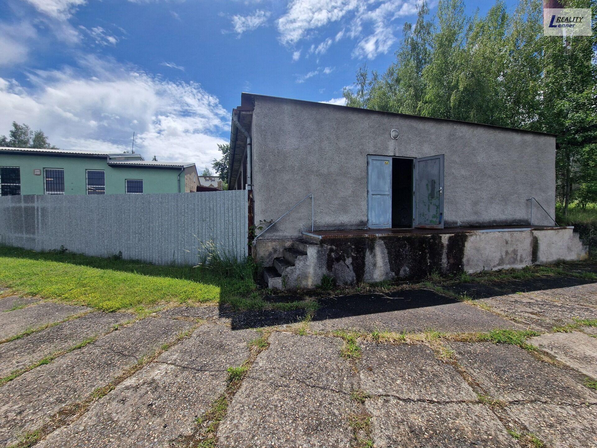 Pronájem kom. prostor (skladovací/ výrobní) 193 m2 v kom. areálu, Bytíz, Příbram  a pozemek 130 m2.