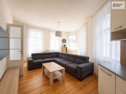 Pronájem bytu, 2+kk, 55 m²