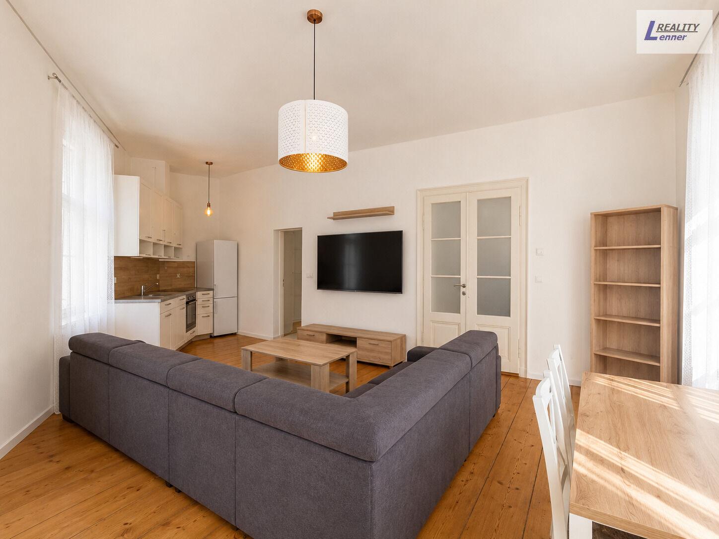 Pronájem bytu 2+kk, cihla, 55 m2, 2. patro