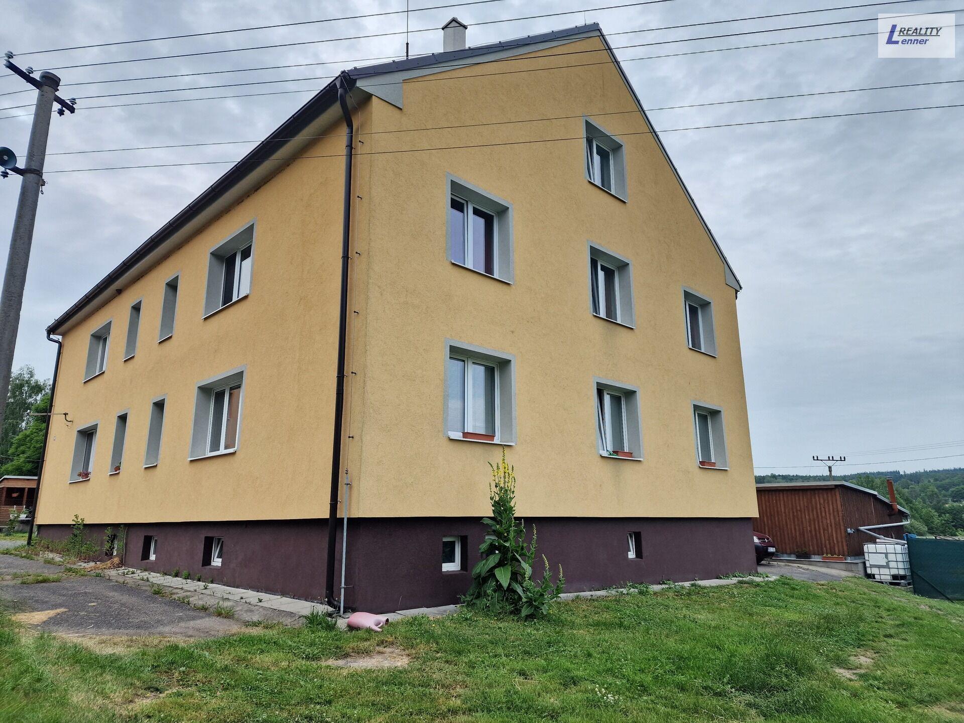 Pronájem bytu 2+kk, 54 m2, cihla, podkroví