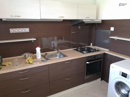 Pronájem bytu, 2+1, 59 m²