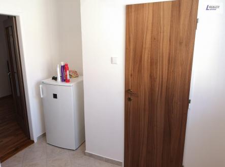 Pronájem bytu, 2+1, 59 m²