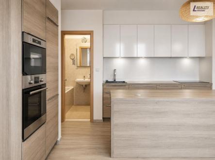 Pronájem bytu, 2+kk, 54 m²