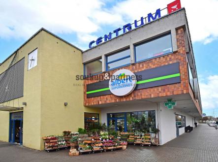 Pronájem - obchodní prostor, 165 m²