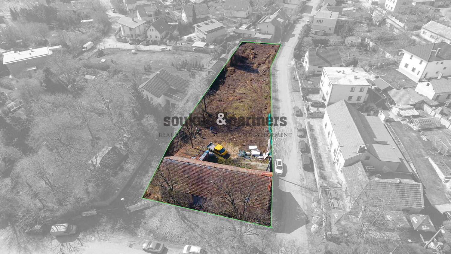 Prodej pozemku se zemědělskou stavbou, 2084 m2, Žalov