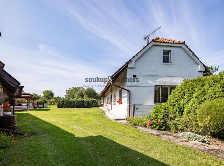 Prodej - dům/vila, 222 m²