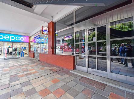 Pronájem obchodní prostor