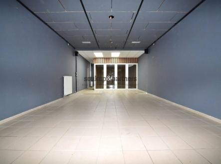 Pronájem obchodní prostor