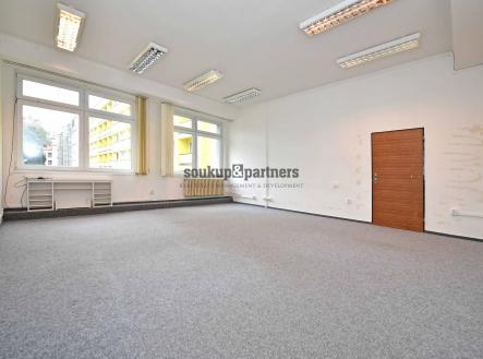 Pronájem kanceláře, 36 m²