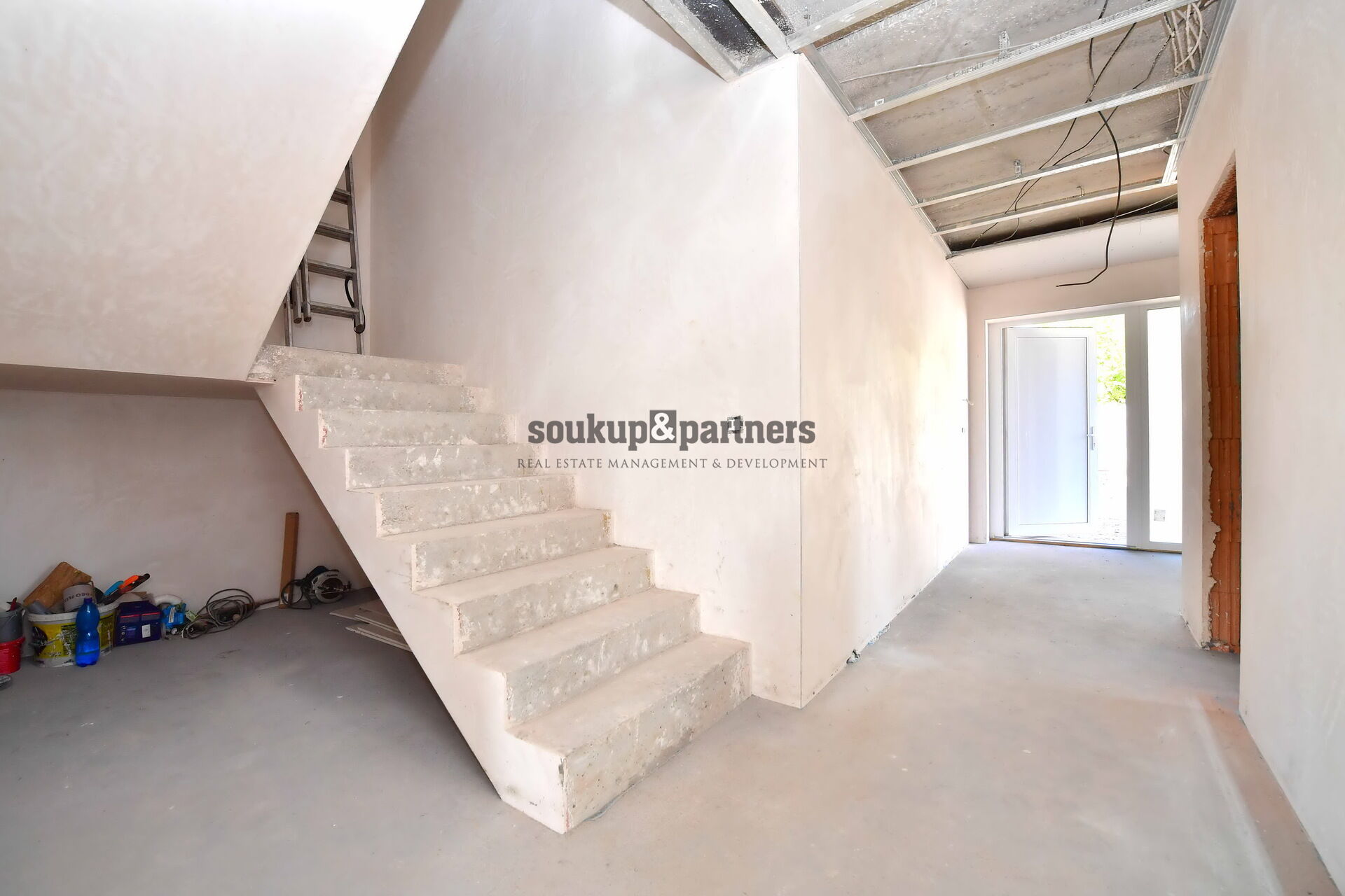 Shell & Core - RD 5+kk/ Garáž - 165 m2, příprava na čerpadlo Daikin, pozemek 429 m2, Kladno - Dubí.