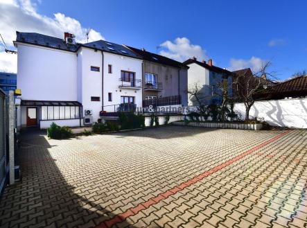 Prodej domu/vily, 384 m²