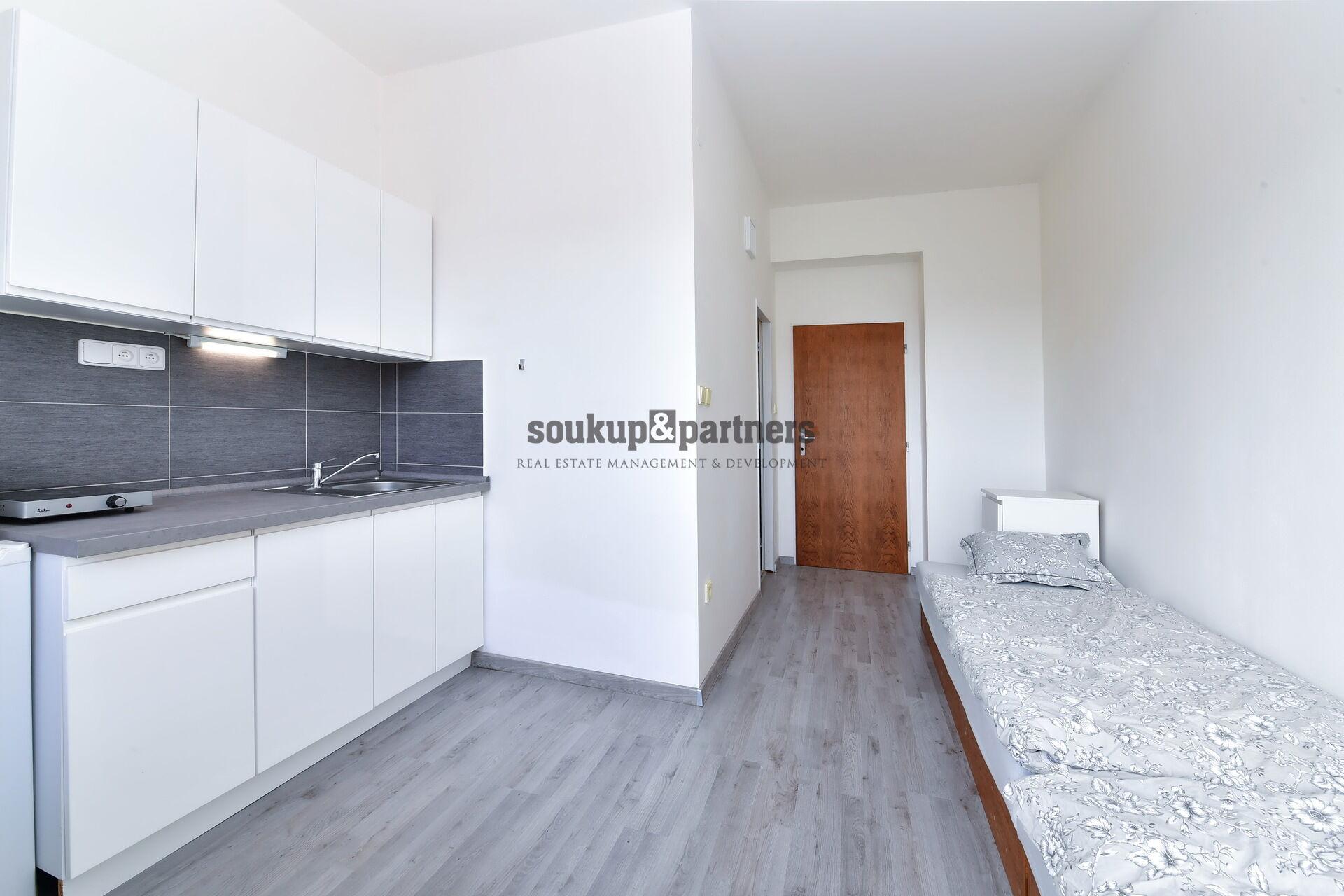 Prodej nebytového prostoru 1+kk, 18 m² / Slapy - Ždáň