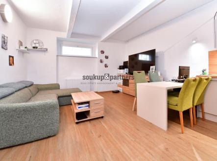 Pronájem bytu, 2+kk, 50 m²