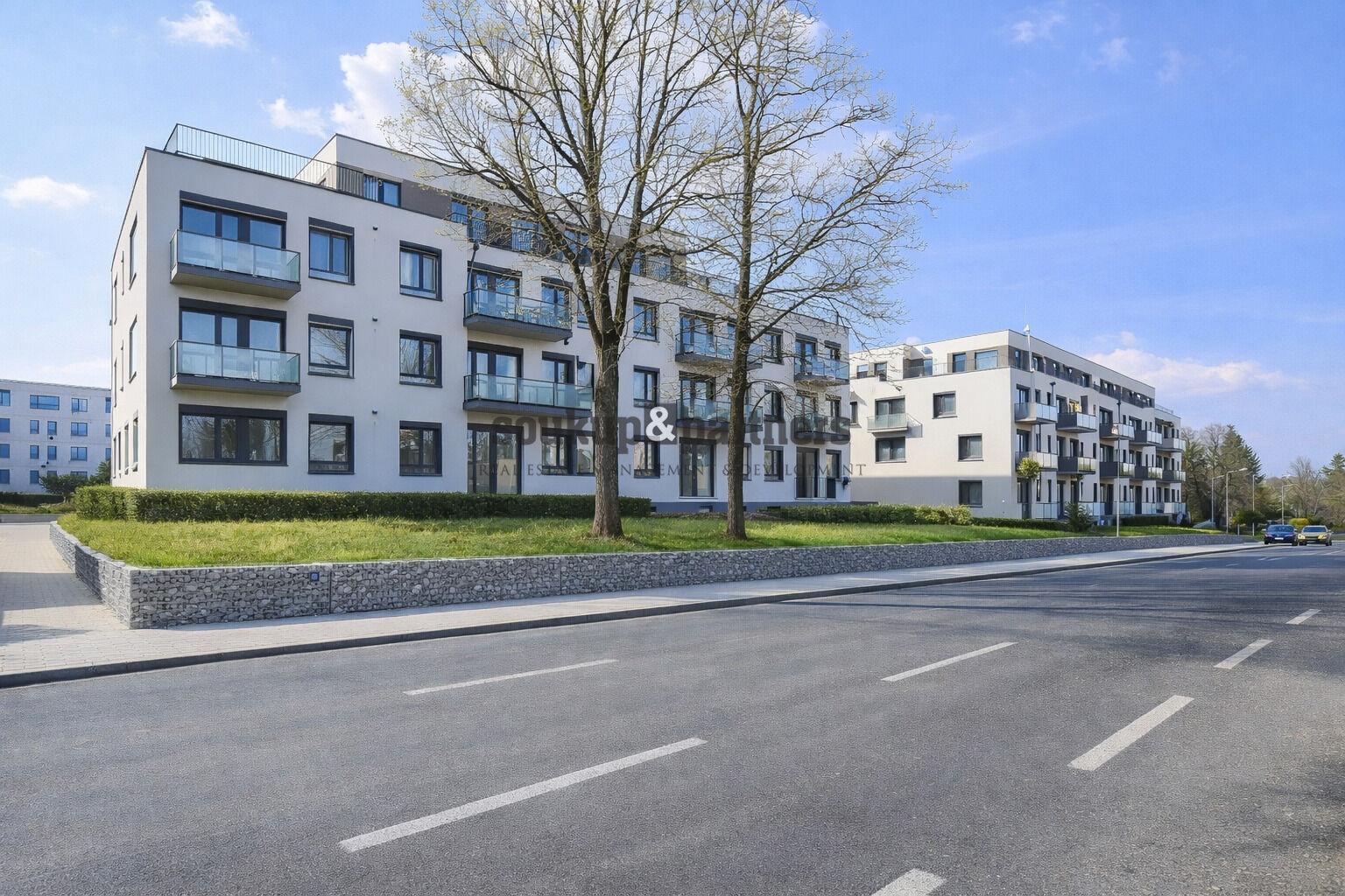 Nový družstevní byt 1+kk/ Balkon - 34 m2, Parkovací stání, Sklep - projekt PORTTI Kladno.