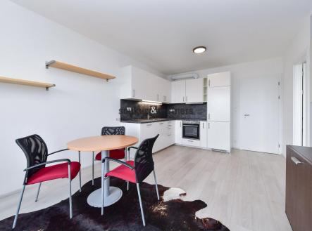 Pronájem bytu, 2+kk, 55 m²