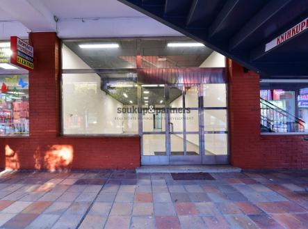 Pronájem obchodní prostor