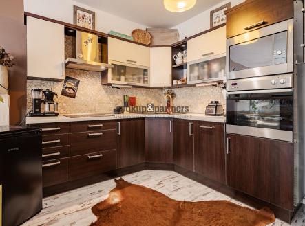 Pronájem bytu, 2+kk, 54 m²