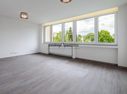 Pronájem bytu, 3+kk, 76 m²