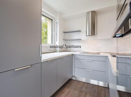 Pronájem bytu, 3+kk, 76 m²