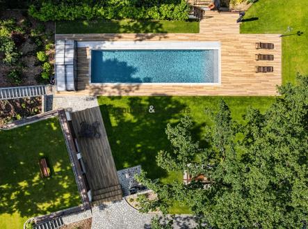 Prodej domu/vily, 1 079 m²