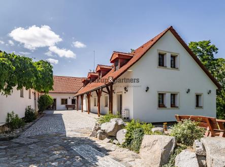 Prodej domu/vily, 1 079 m²