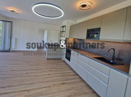 Pronájem bytu, 3+kk, 83 m²