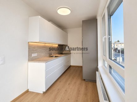Pronájem bytu, 2+kk, 62 m², Kladno – náhled fotky 3
