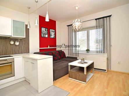 Pronájem bytu, 2+kk, 49 m²