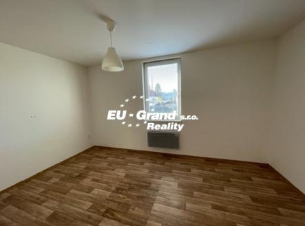 Pronájem bytu, 2+kk, 45 m²