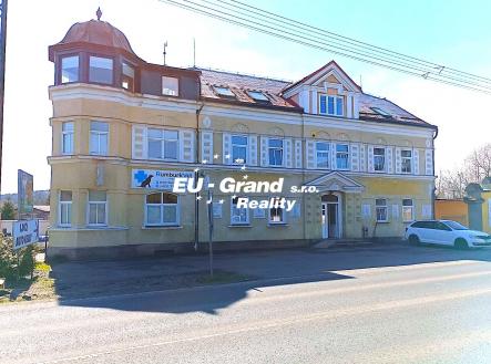 Prodej nájemního domu, 700 m²