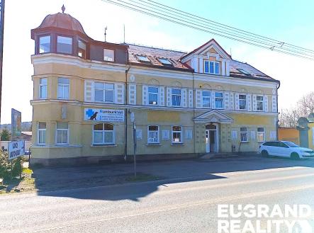 Prodej nájemního domu, 700 m²