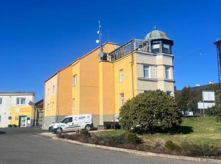 Prodej nájemního domu, 700 m²